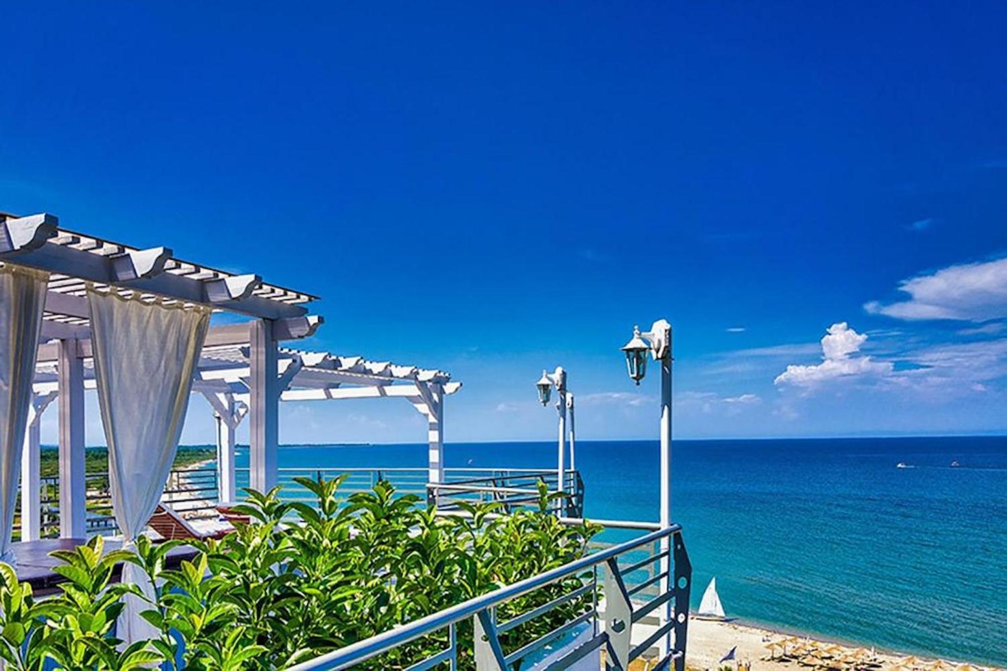 Panorama Suites & Spa - Adults Only Стомио Экстерьер фото
